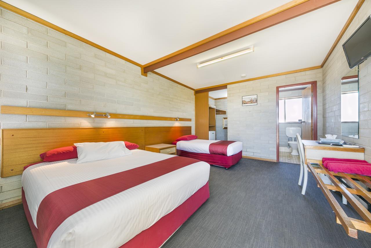 Hotel Nullarbor Roadhouse Esterno foto